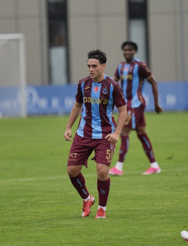 Sivaslı Aral Şimşir, Trabzonspor’un Yeni Yıldızı Oldu!